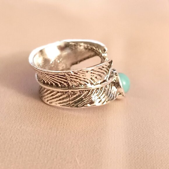 Boho Silver Leaf Wrap Turquoise Ring Size 5 New Nature Inspired Statement Gift - Picture 5 of 5